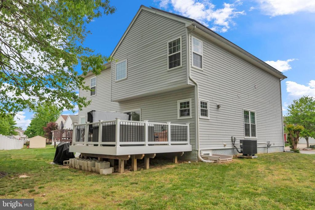 Image 53 of property listing at 4907 CORDOVA CT, Waldorf, MD 20602