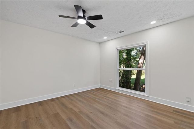 2880 Old Norcross Road, Tucker, GA 30084