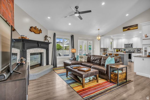 486 W 350 S, Layton, UT 84041