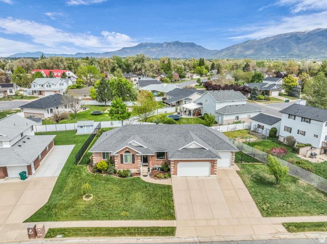 486 W 350 S, Layton, UT 84041