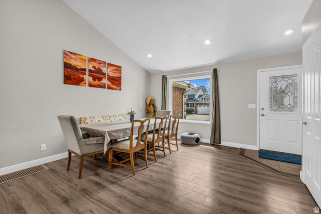 Image 19 of property listing at 486 W 350 S, Layton, UT 84041