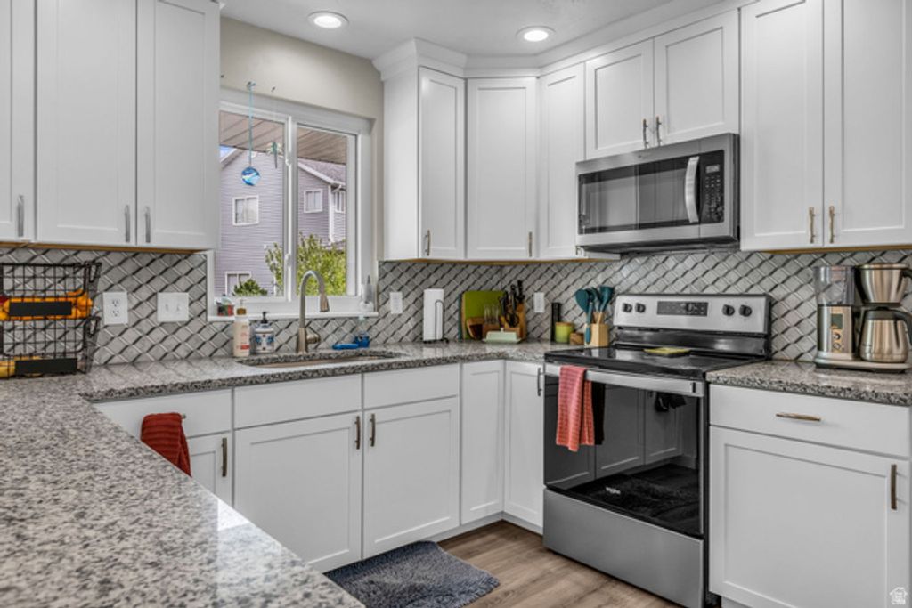 Image 7 of property listing at 486 W 350 S, Layton, UT 84041