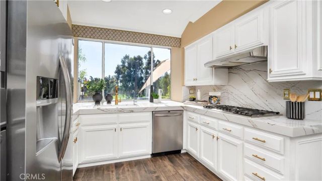 4 Vista Frondosa, Rancho Santa Margarita, CA 92688
