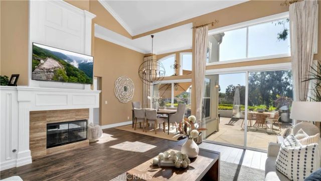 4 Vista Frondosa, Rancho Santa Margarita, CA 92688