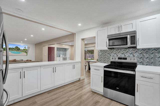 885 Azalea Court, Plantation, FL 33317