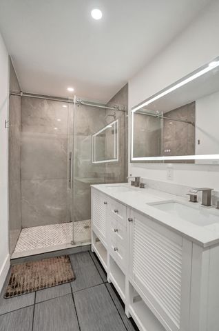 885 Azalea Court, Plantation, FL 33317