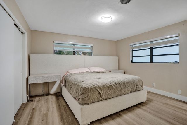 885 Azalea Court, Plantation, FL 33317