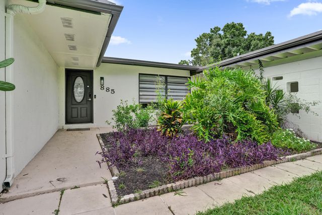 885 Azalea Court, Plantation, FL 33317