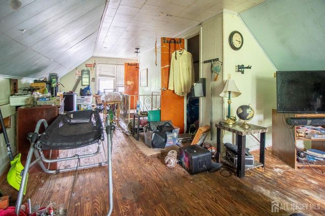 15 Lee Street, East Brunswick, NJ 08816