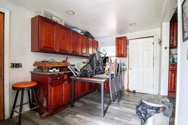 15 Lee Street, East Brunswick, NJ 08816