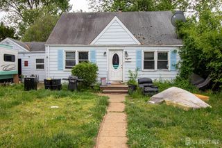 15 Lee Street, East Brunswick, NJ 08816