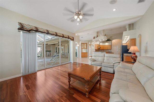 13028 SW KINGSWAY CIRCLE, Lake Suzy, FL 34269