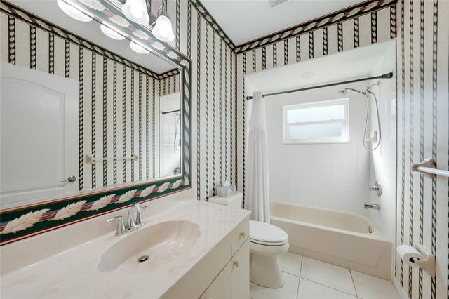 13028 SW KINGSWAY CIRCLE, Lake Suzy, FL 34269