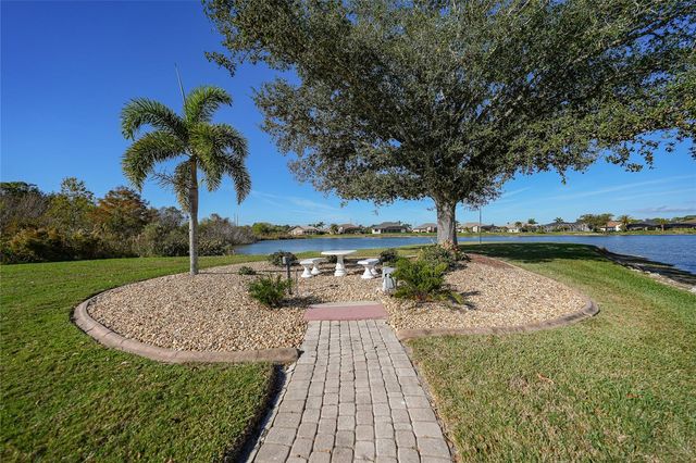 13028 SW KINGSWAY CIRCLE, Lake Suzy, FL 34269