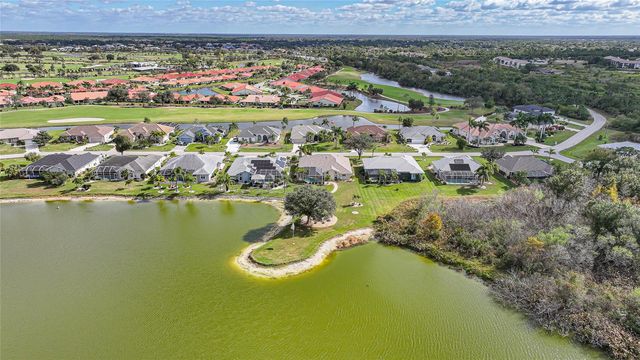 13028 SW KINGSWAY CIRCLE, Lake Suzy, FL 34269