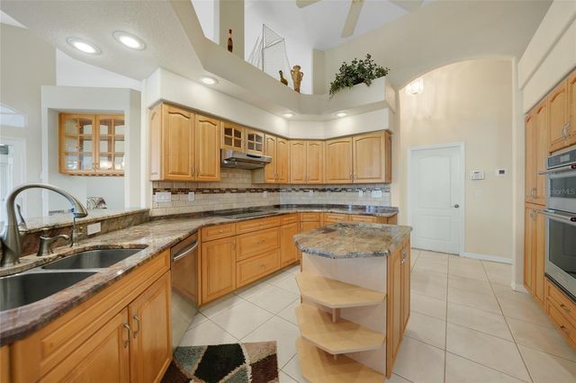 13028 SW KINGSWAY CIRCLE, Lake Suzy, FL 34269