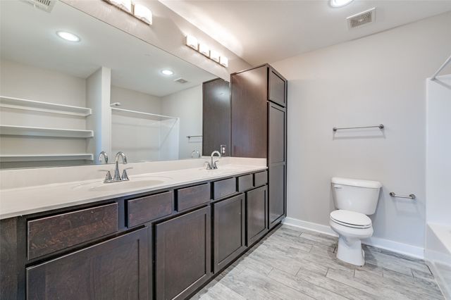 614 N 6th Street, Gunter, TX 75058