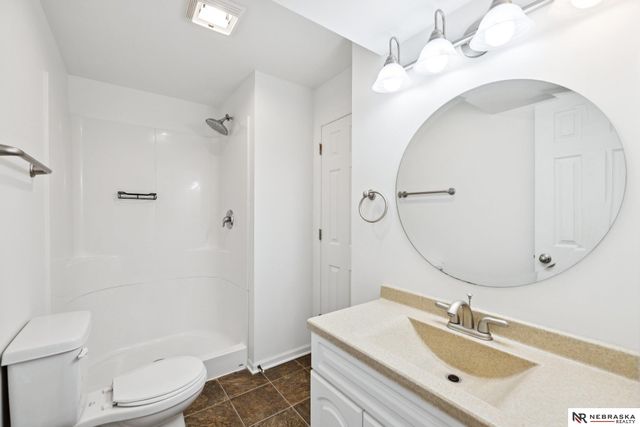 7433 S 18th Street, Lincoln, NE 68512