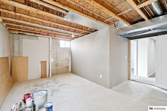 7433 S 18th Street, Lincoln, NE 68512