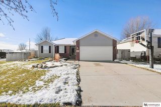 7433 S 18th Street, Lincoln, NE 68512