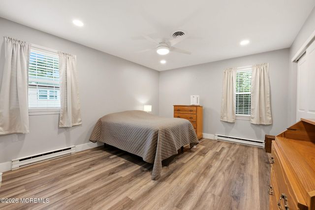 16 Hummingbird Lane 72, Manchester, NJ 08759