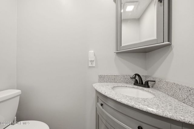 16 Hummingbird Lane 72, Manchester, NJ 08759