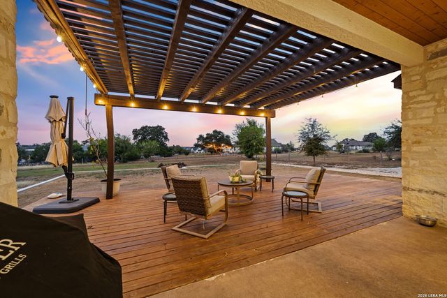 462 Curvatura, New Braunfels, TX 78132