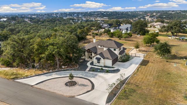 462 Curvatura, New Braunfels, TX 78132