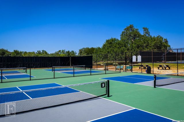 462 Curvatura, New Braunfels, TX 78132