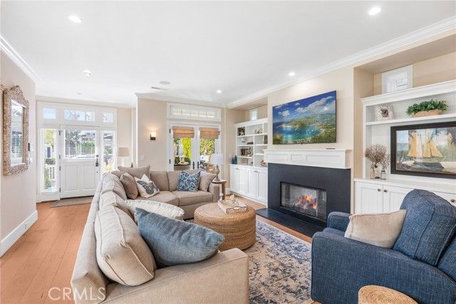 220 Coral, Newport Beach, CA 92662