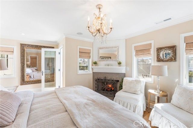 220 Coral, Newport Beach, CA 92662