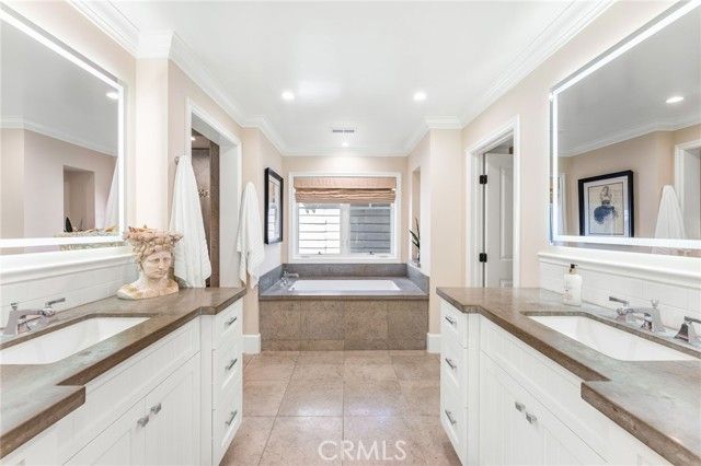 220 Coral, Newport Beach, CA 92662