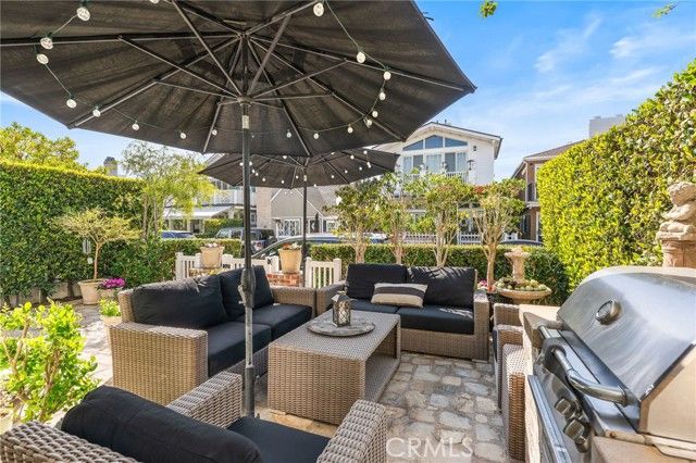 220 Coral, Newport Beach, CA 92662