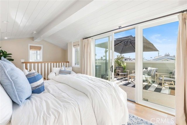 220 Coral, Newport Beach, CA 92662