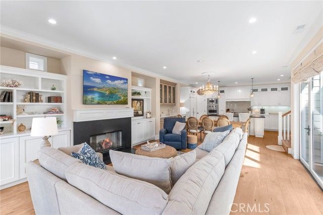 220 Coral, Newport Beach, CA 92662