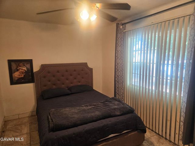 38539 36th Street East, Palmdale, CA 93550