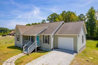 1406 Silverbrook Road, Oriental, NC 28571