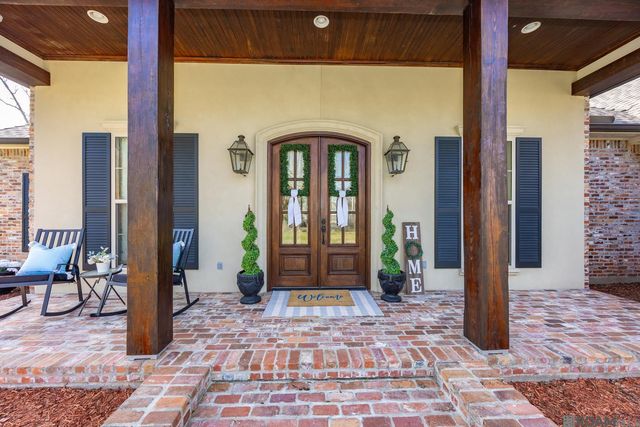 1685 Pecan St, Brusly, LA 70719