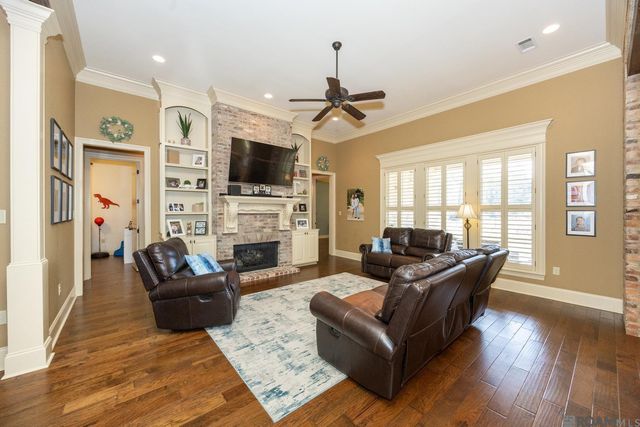 1685 Pecan St, Brusly, LA 70719