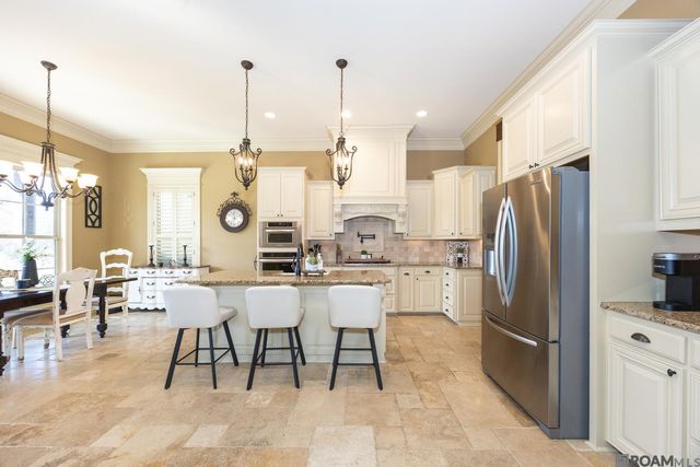 1685 Pecan St, Brusly, LA 70719