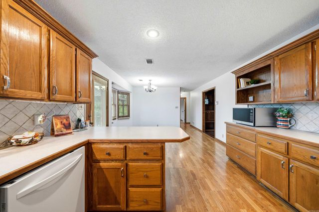 203 Chase Place, Hot Springs, AR 71901