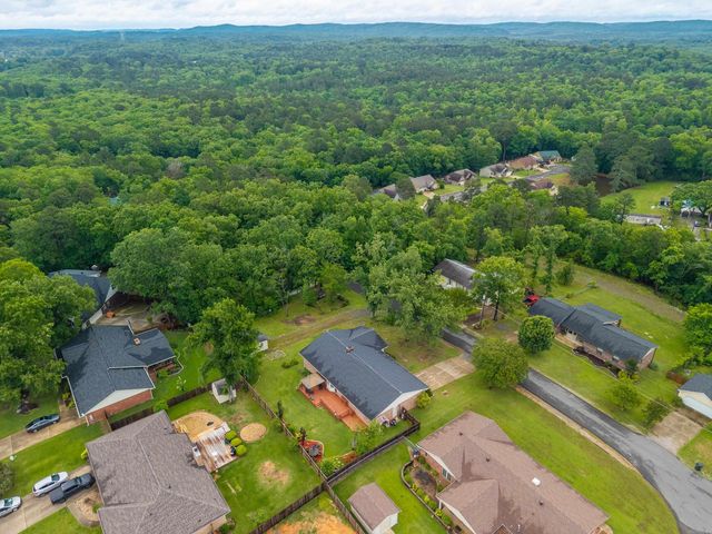 203 Chase Place, Hot Springs, AR 71901
