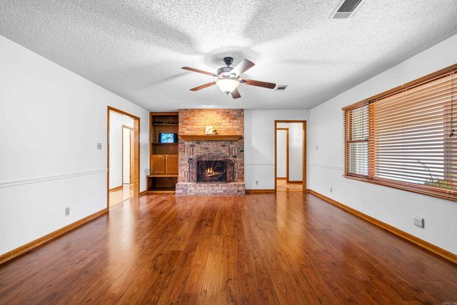 203 Chase Place, Hot Springs, AR 71901