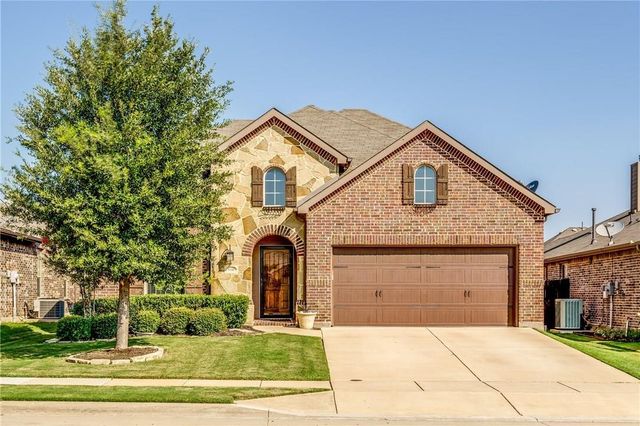 9345 Comanche Ridge Drive, Fort Worth, TX 76131