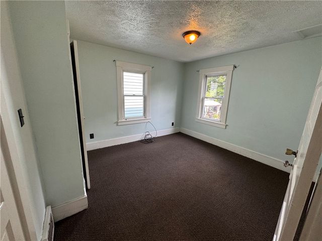 1902 Kenneth Ave, Arnold, PA 15068