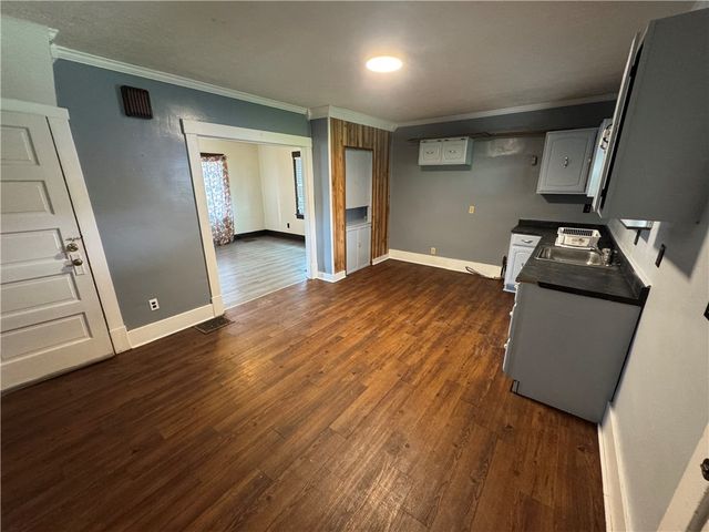 1902 Kenneth Ave, Arnold, PA 15068