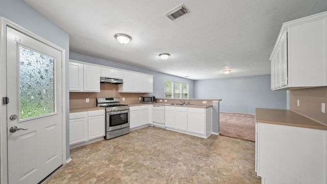 134 S Vesper Bend Circle, Spring, TX 77382