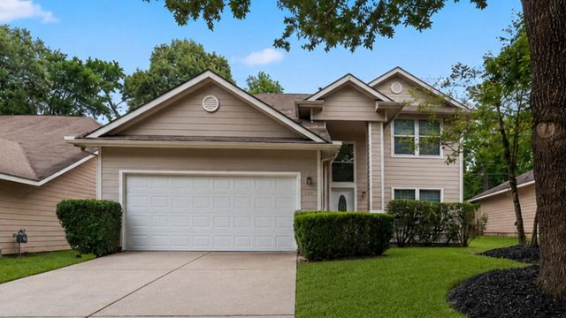 134 S Vesper Bend Circle, Spring, TX 77382