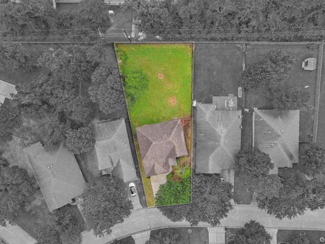134 S Vesper Bend Circle, Spring, TX 77382