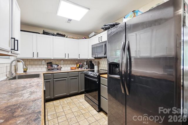 2220 Oldfield Road, Rock Hill, SC 29730